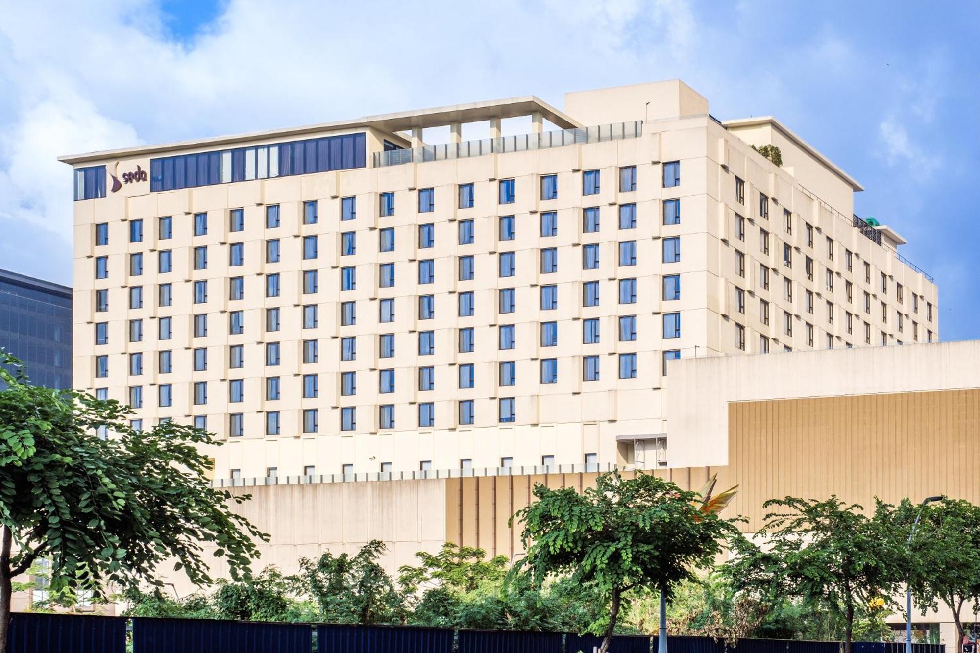 Seda Manila Bay Hotel Paranaque City Bagian luar foto