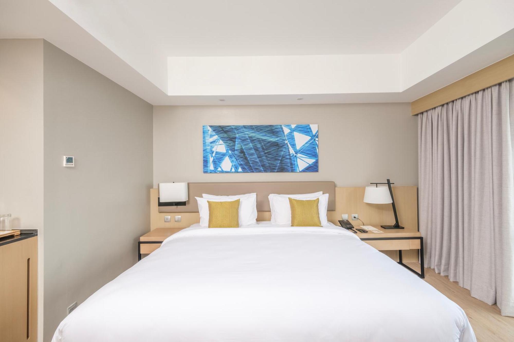Seda Manila Bay Hotel Paranaque City Bagian luar foto
